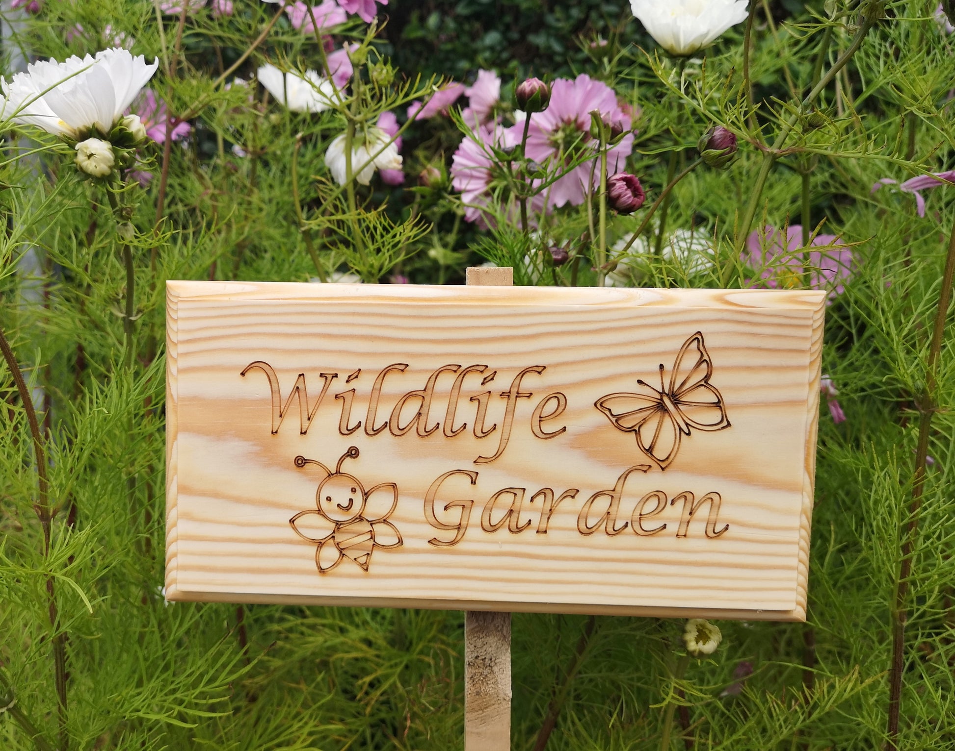 Wildlife Garden outdoor wooden garden sign - Stake