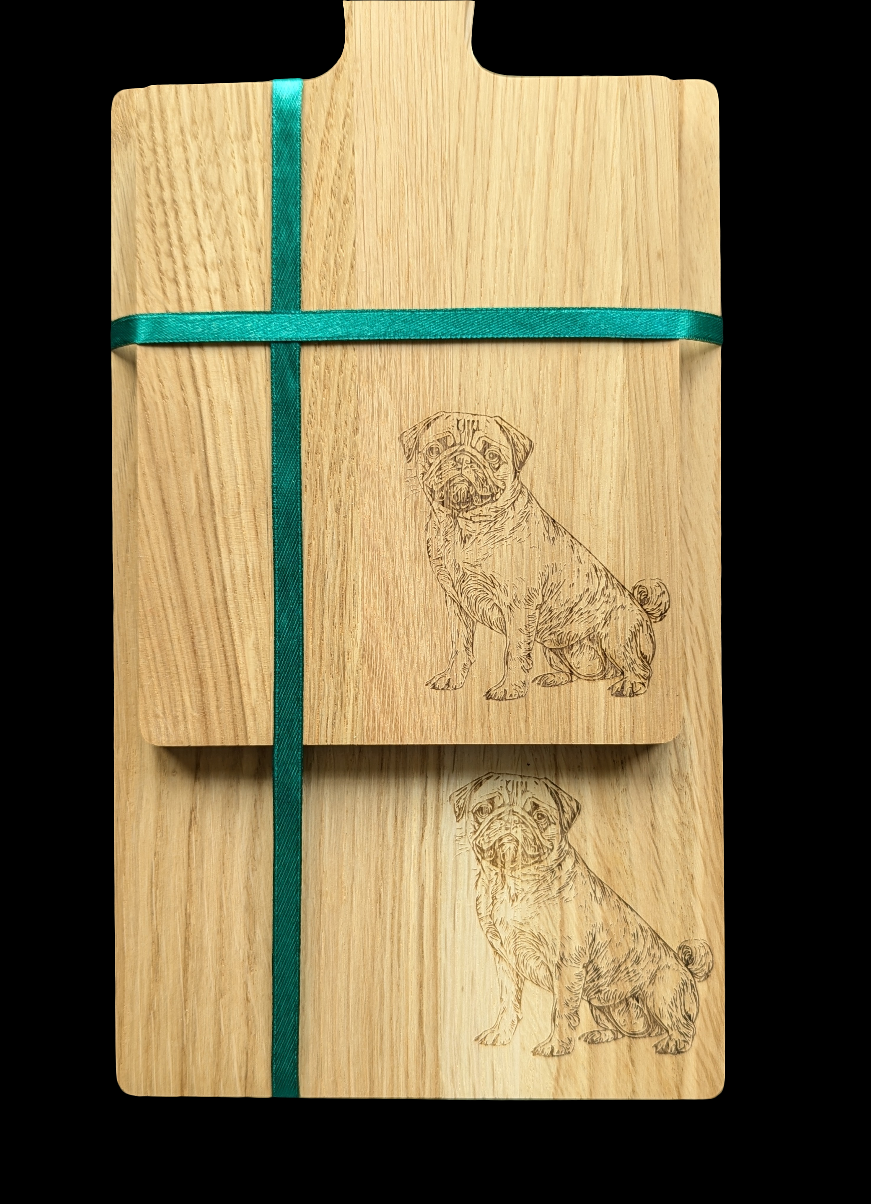 Pug Oak Chopping Board Set - Close Up 