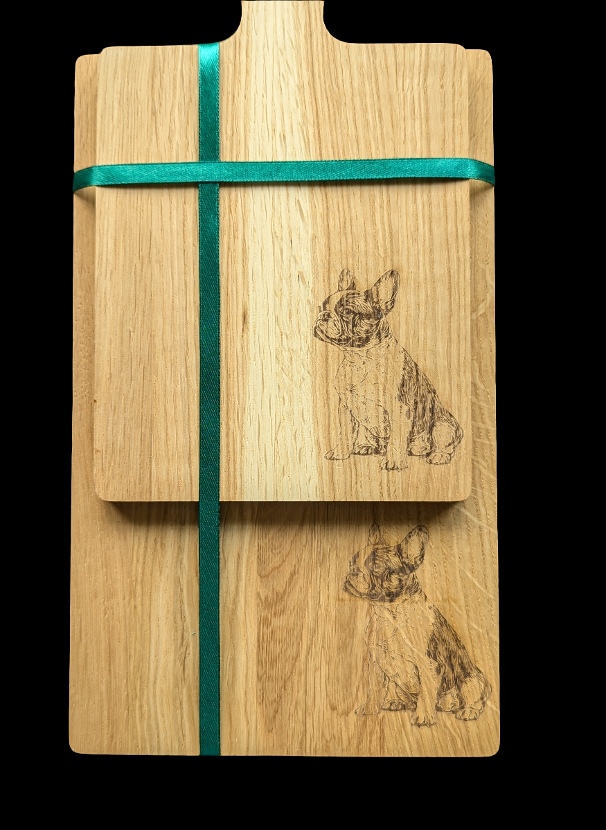 Frenchie Oak Chopping Board Set - Close Up 