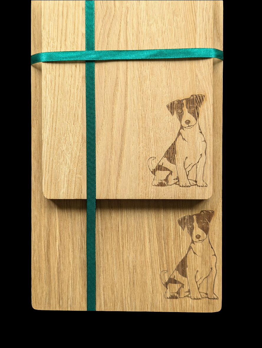 Jack Russell / Terrier Oak Chopping Board Set- Close Up 